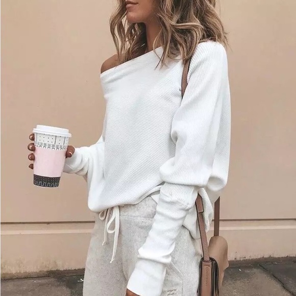 Sweaters - White off shoulder knit cozy tops sweater